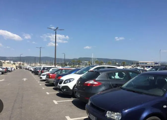 Appartement Le Poilu 40 m2 à La Ciotat France